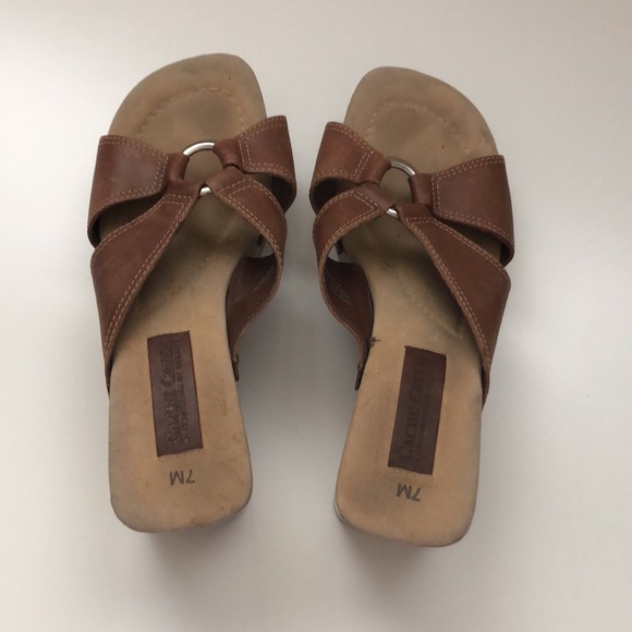 Cache Creek Leather clogs Sandals Size 7M - Picture 3 of 12
